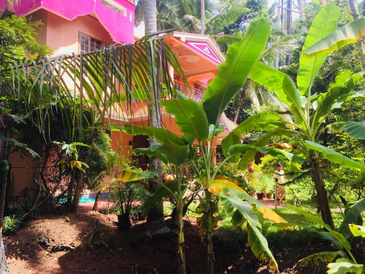 Ganesh House Homestay Kovalam Esterno foto